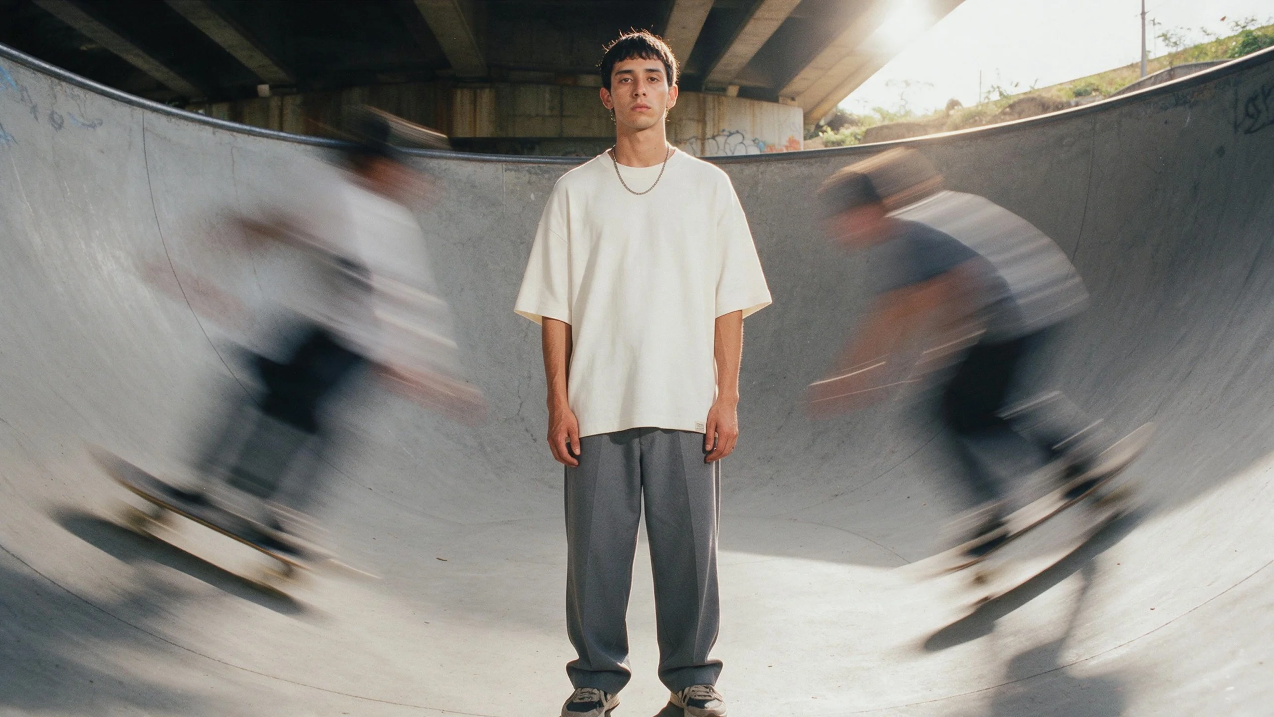 Streetwear & culture — Skatepark motion blur